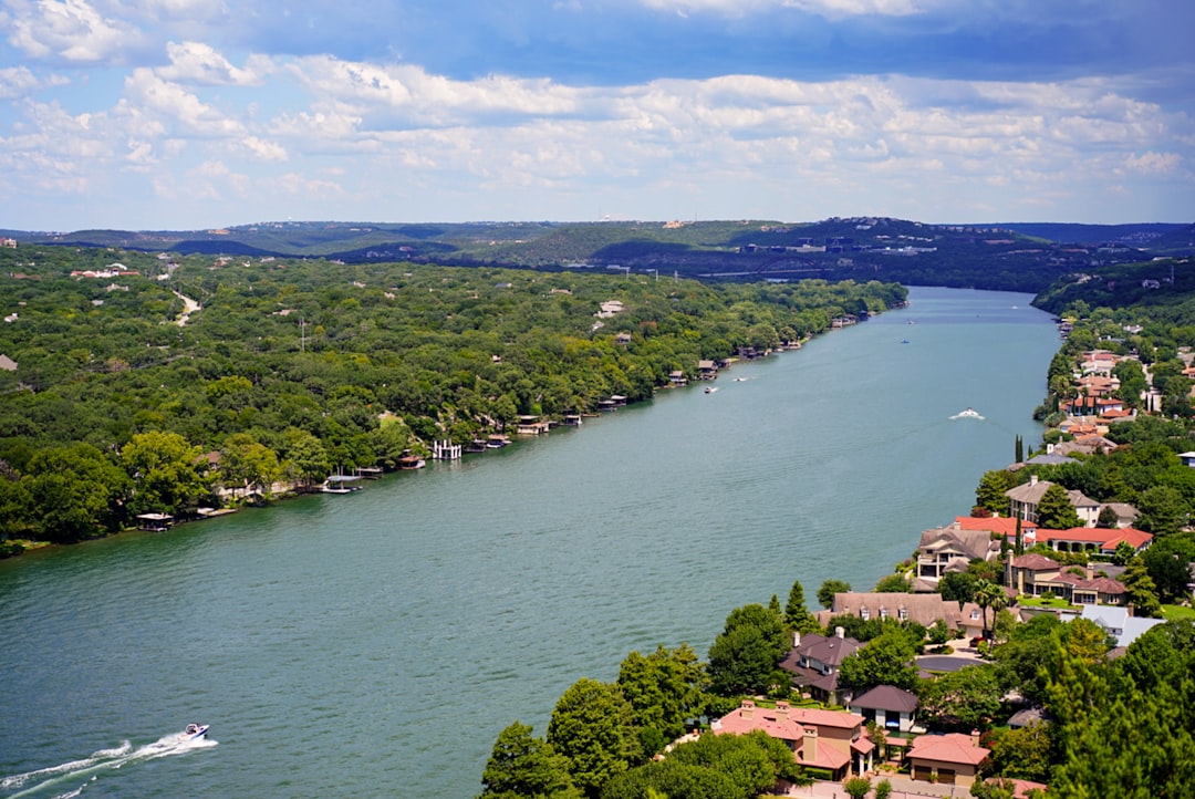 Complete Look at Lake Austin, Western Australia